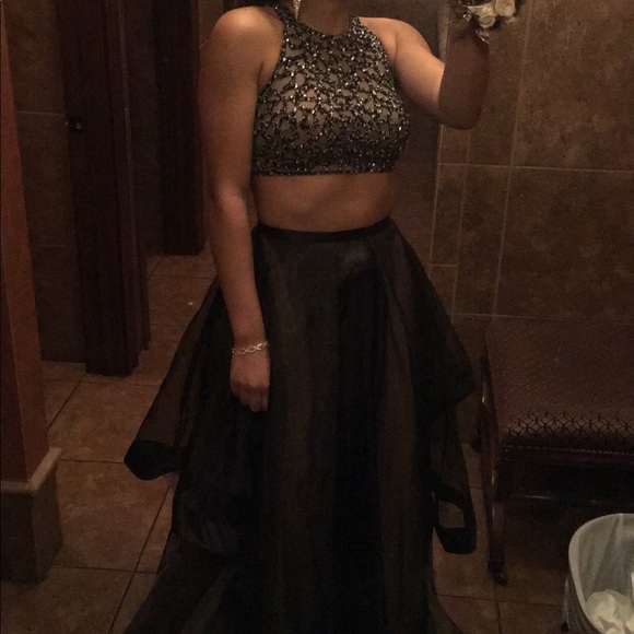 Terani Couture Two Piece Dress - Picture 2 of 4